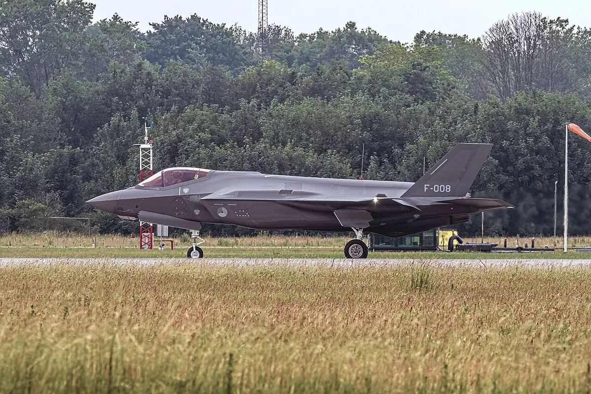 Dutch F-35 fighter jet on the runway at Volkel