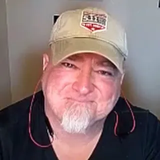 Photo of Luis Elizondo